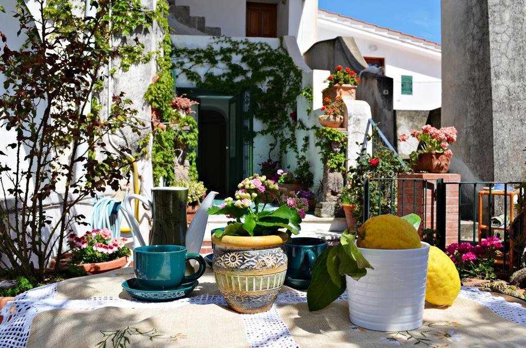 Casa Cecilia Apartment Ravello Bagian luar foto